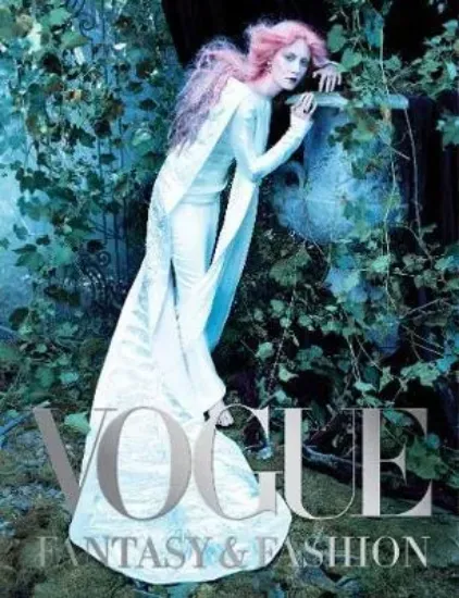 Изображение Книга Vogue: Fantasy & Fashion